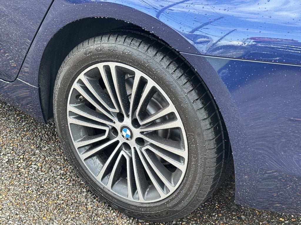 2019 BMW 5 Series 530i