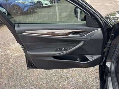 2020 BMW 5 Series 530i