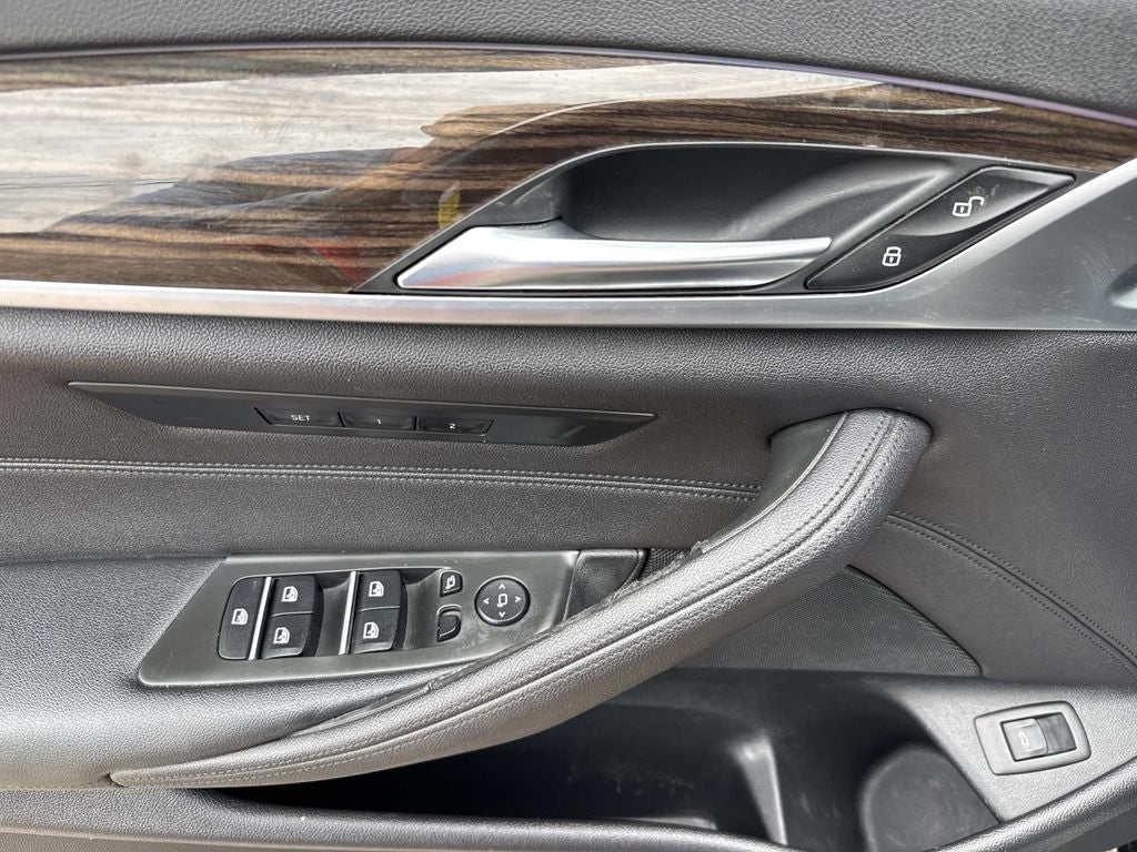 2020 BMW 5 Series 530i