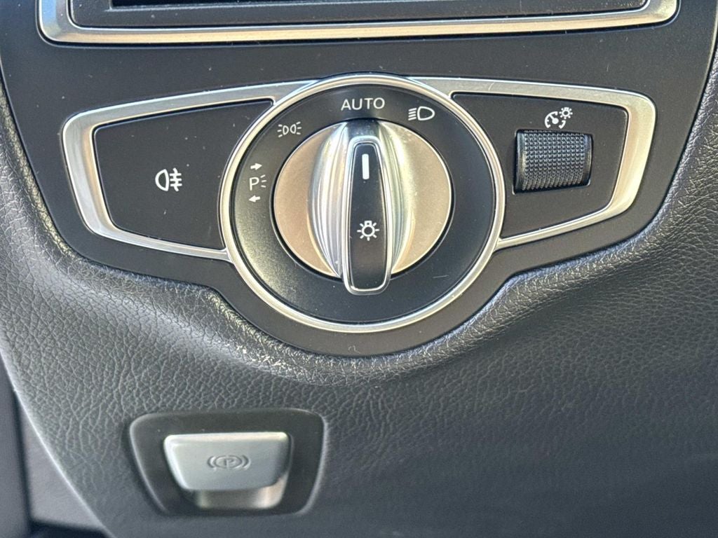 2018 Mercedes-Benz GLC GLC 300