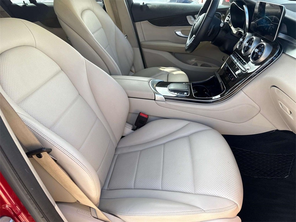 2020 Mercedes-Benz GLC GLC 300