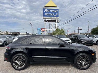 2020 Porsche Macan Base