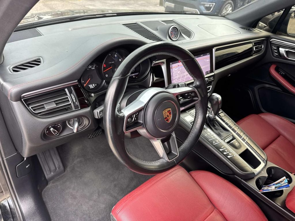 2020 Porsche Macan Base