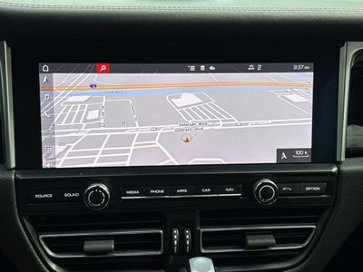 2020 Porsche Macan Base