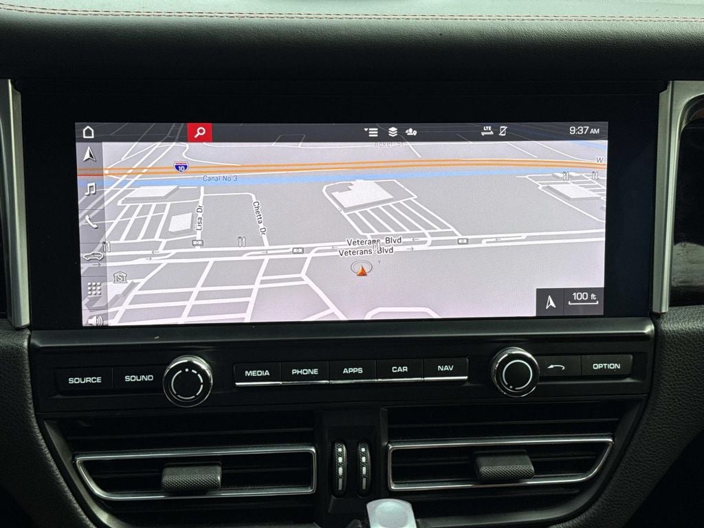 2020 Porsche Macan Base