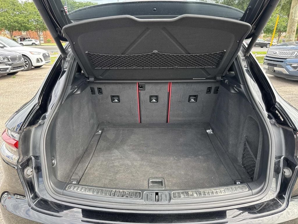 2020 Porsche Macan Base