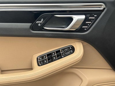 2020 Porsche Macan Base