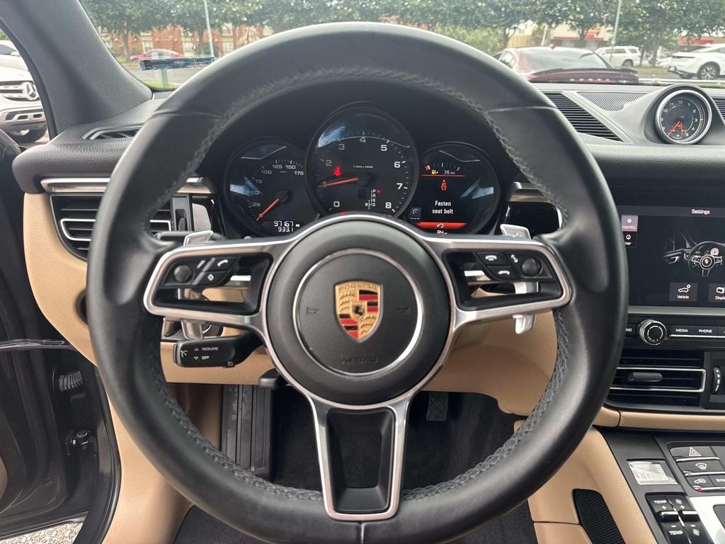 2020 Porsche Macan Base