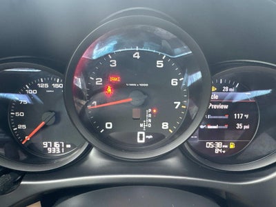 2020 Porsche Macan Base