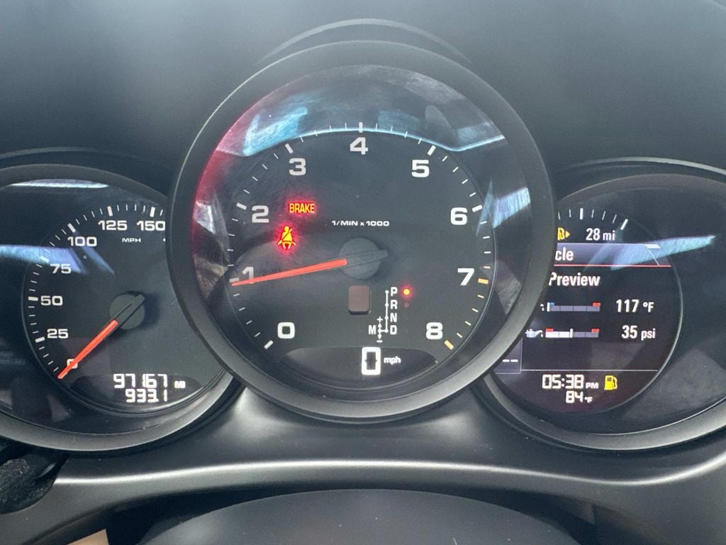 2020 Porsche Macan Base