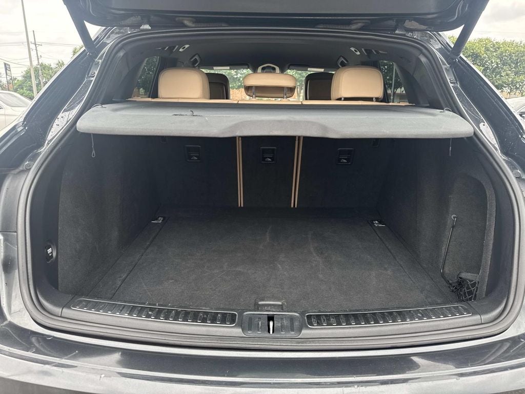 2020 Porsche Macan Base