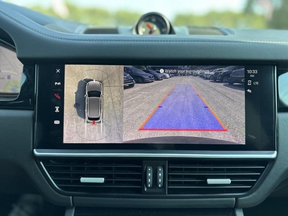 2022 Porsche Cayenne Platinum Edition