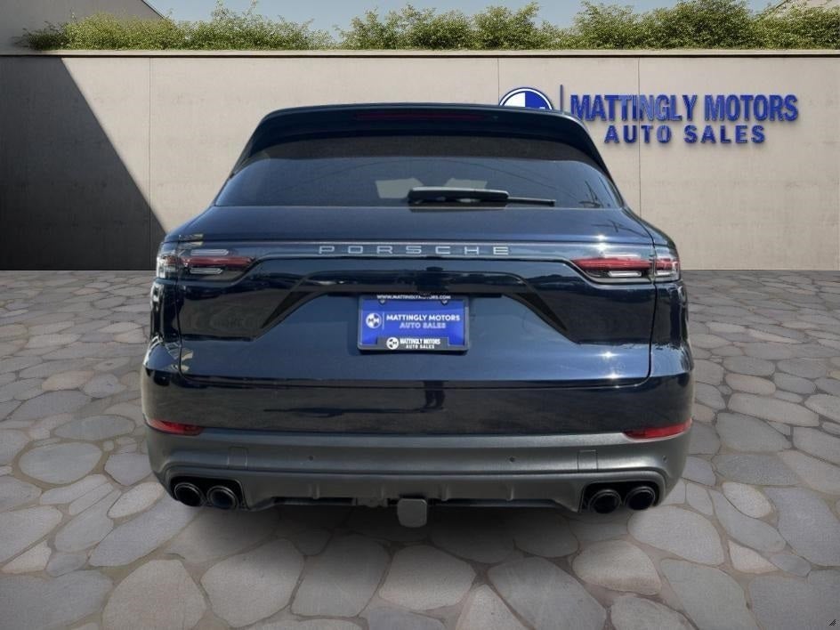 2022 Porsche Cayenne Platinum Edition