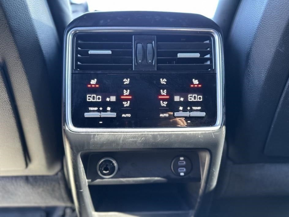 2020 Porsche Cayenne Base