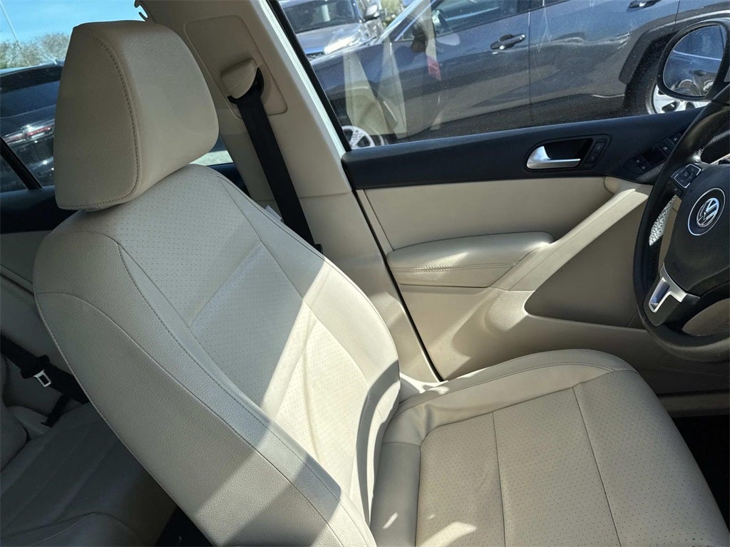 2014 Volkswagen Tiguan SE
