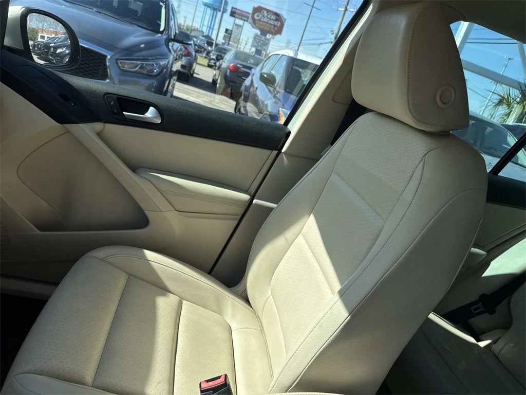 2014 Volkswagen Tiguan SE