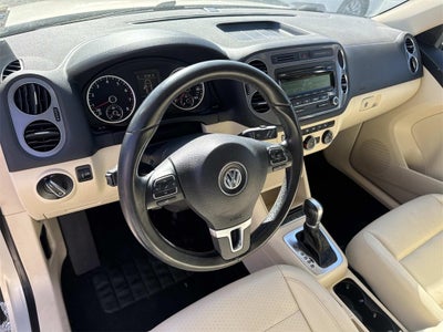 2014 Volkswagen Tiguan SE