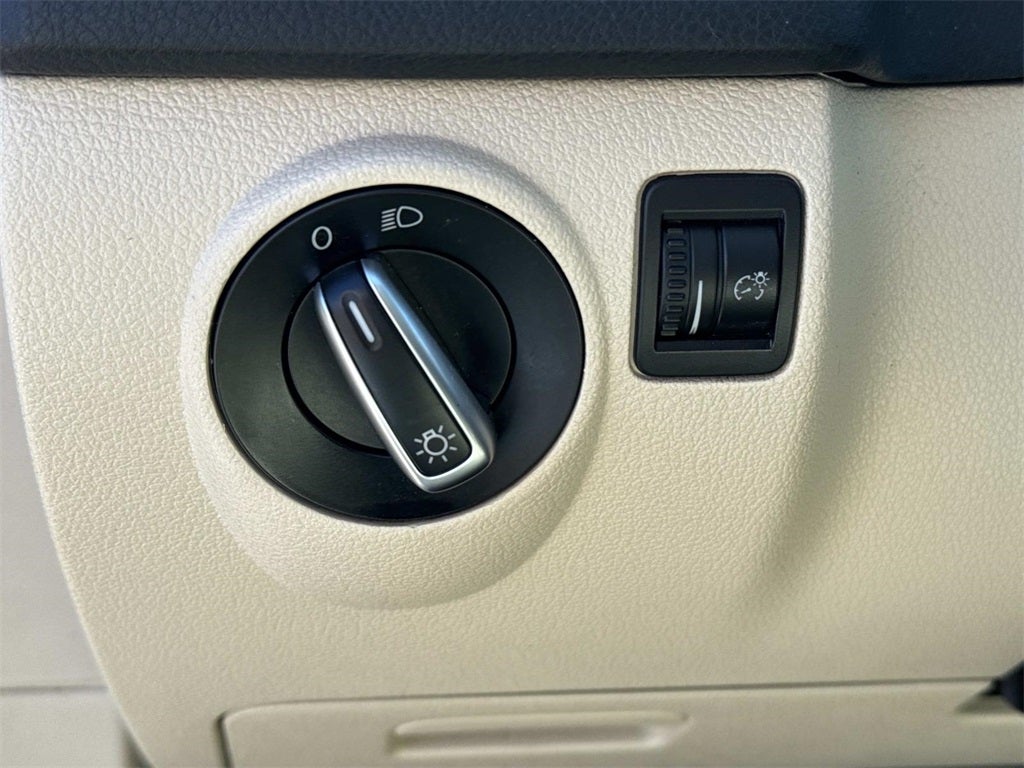 2014 Volkswagen Tiguan SE