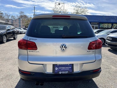 2014 Volkswagen Tiguan SE