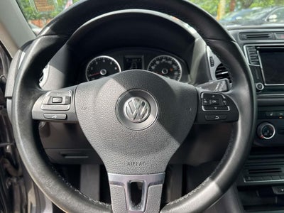 2016 Volkswagen Tiguan SE