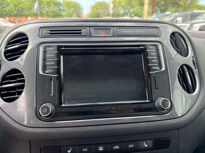 2016 Volkswagen Tiguan SE