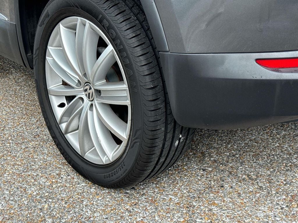 2016 Volkswagen Tiguan SE