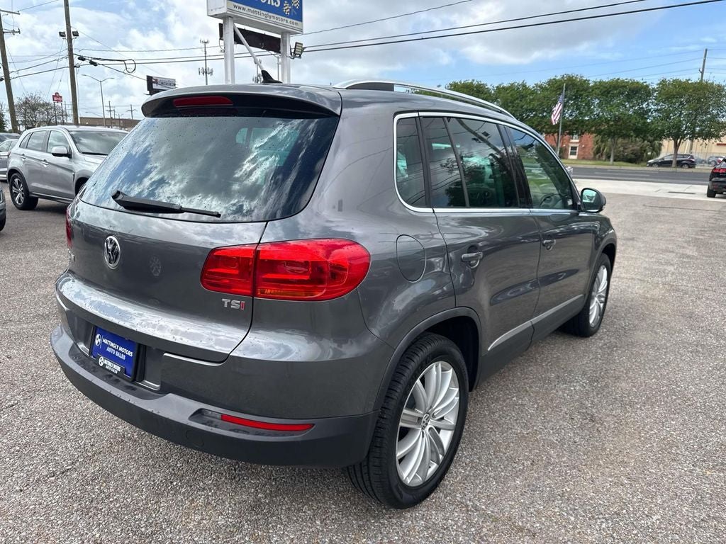 2016 Volkswagen Tiguan SE