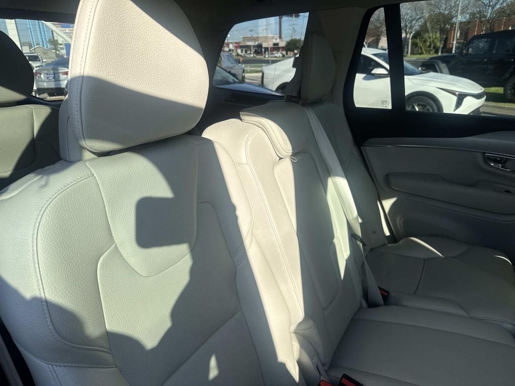 2021 Volvo XC90 T5 Momentum