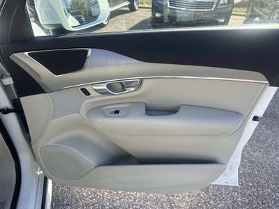 2021 Volvo XC90 T5 Momentum