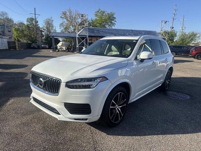 2021 Volvo XC90 T5 Momentum