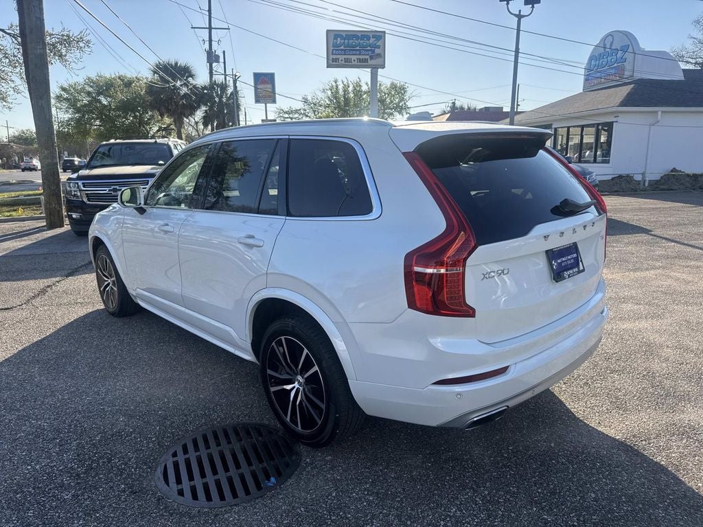 2021 Volvo XC90 T5 Momentum