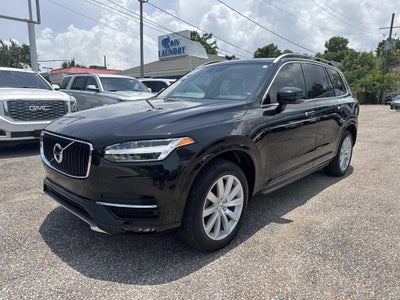2017 Volvo XC90 T6 Momentum