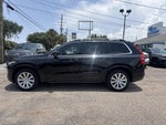 2017 Volvo XC90 T6 Momentum