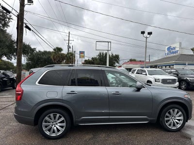 2018 Volvo XC90 T6 Momentum