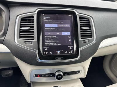 2018 Volvo XC90 T6 Momentum