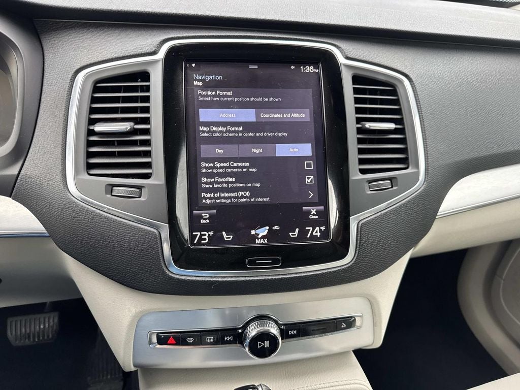 2018 Volvo XC90 T6 Momentum