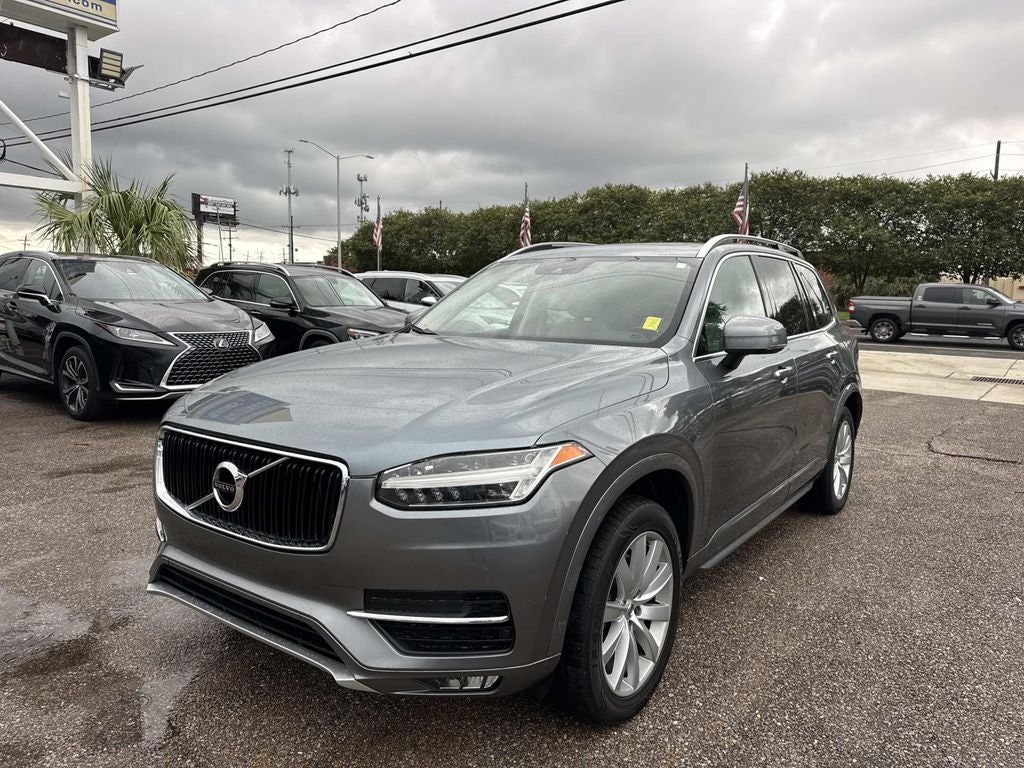 2018 Volvo XC90 T6 Momentum
