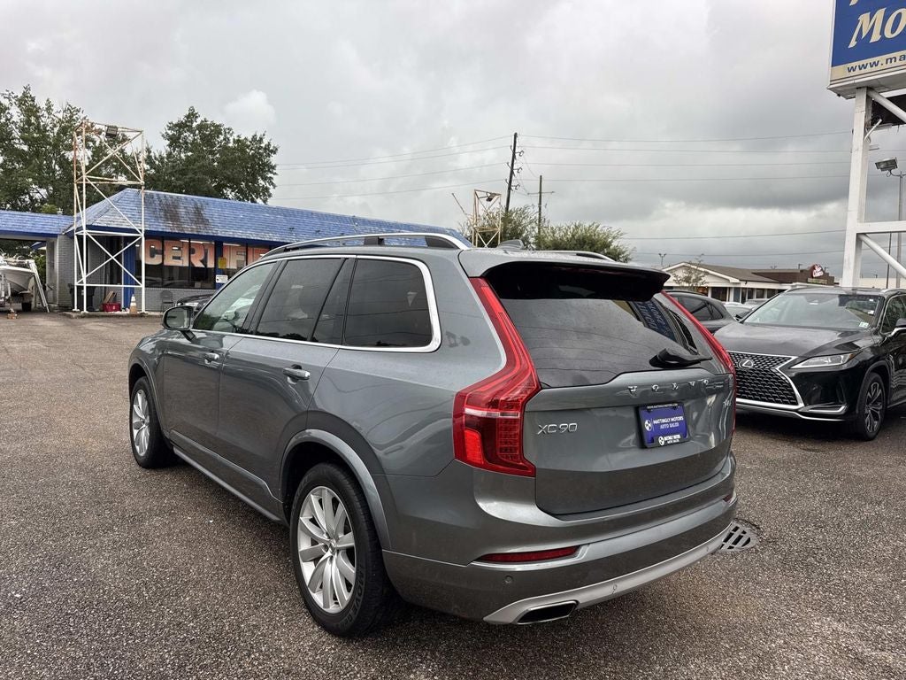 2018 Volvo XC90 T6 Momentum