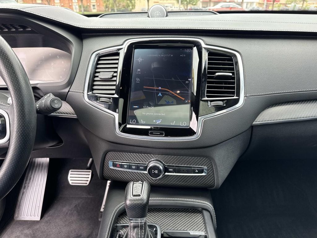 2019 Volvo XC90 T6 R-Design