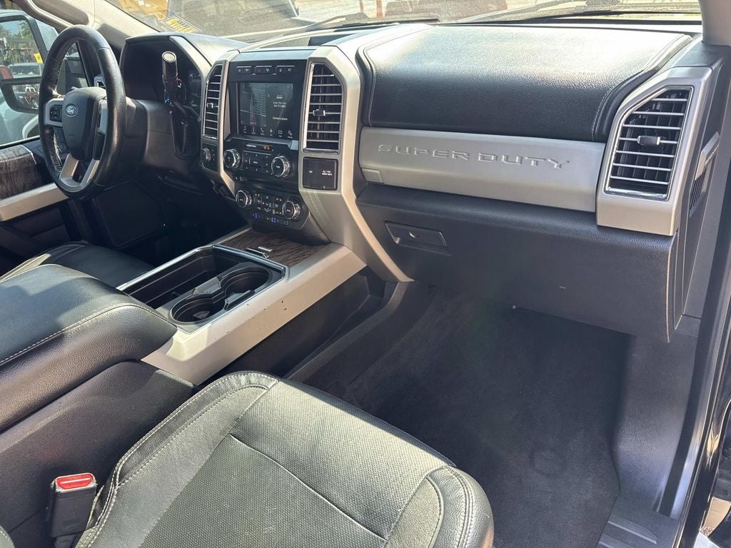 2017 Ford F-350SD Lariat