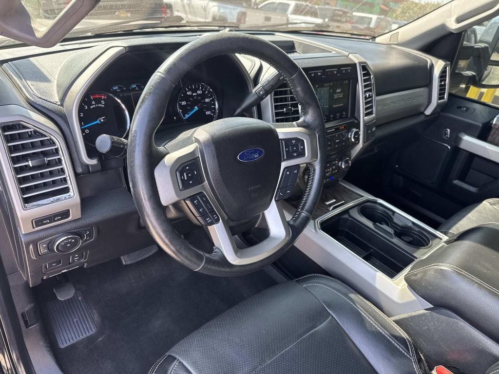 2017 Ford F-350SD Lariat