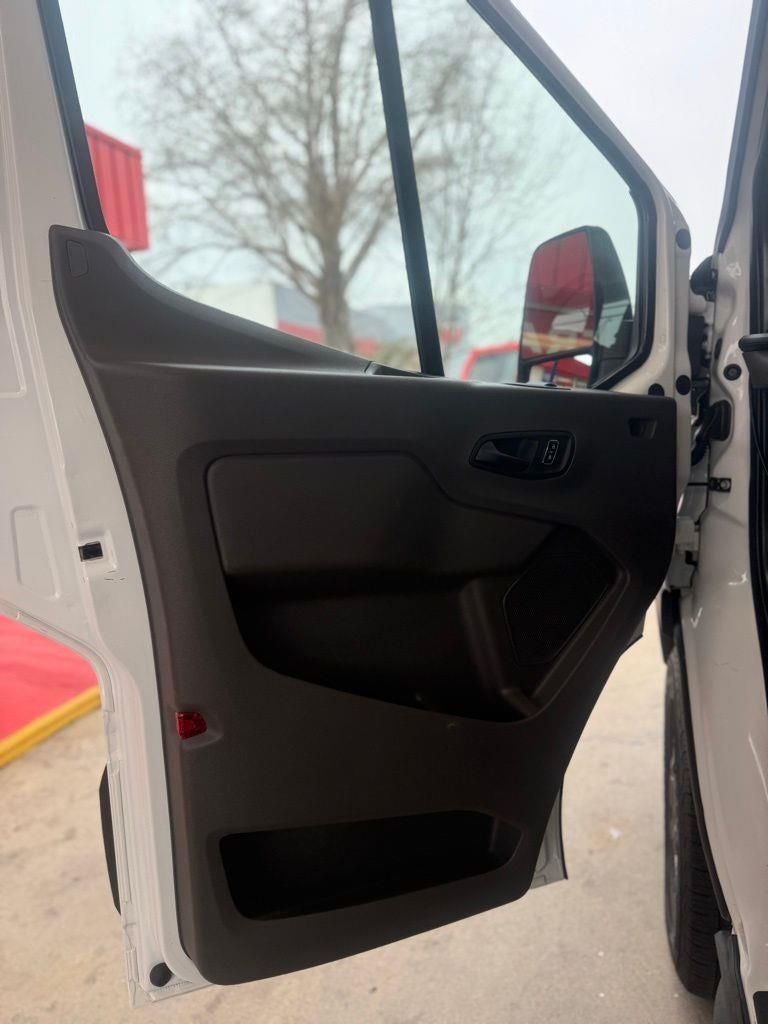 2025 Ford Transit-250 Base MID ROOF
