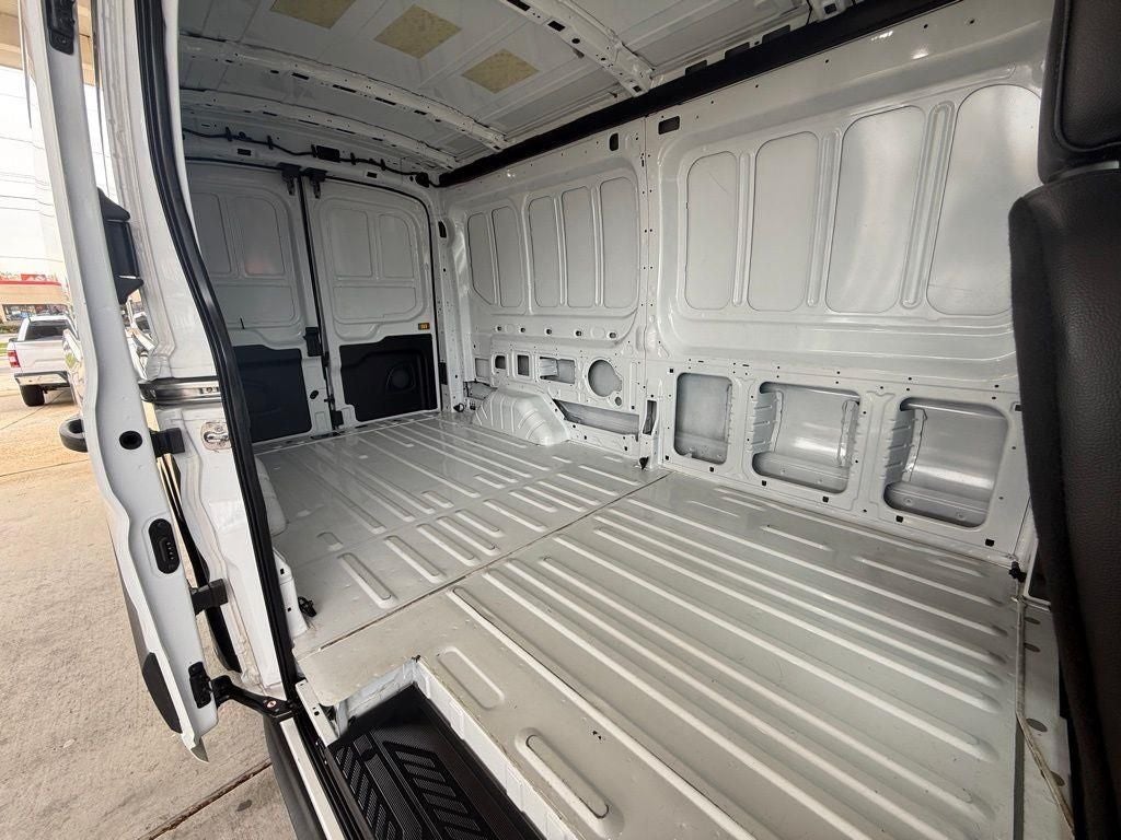 2025 Ford Transit-250 Base MID ROOF