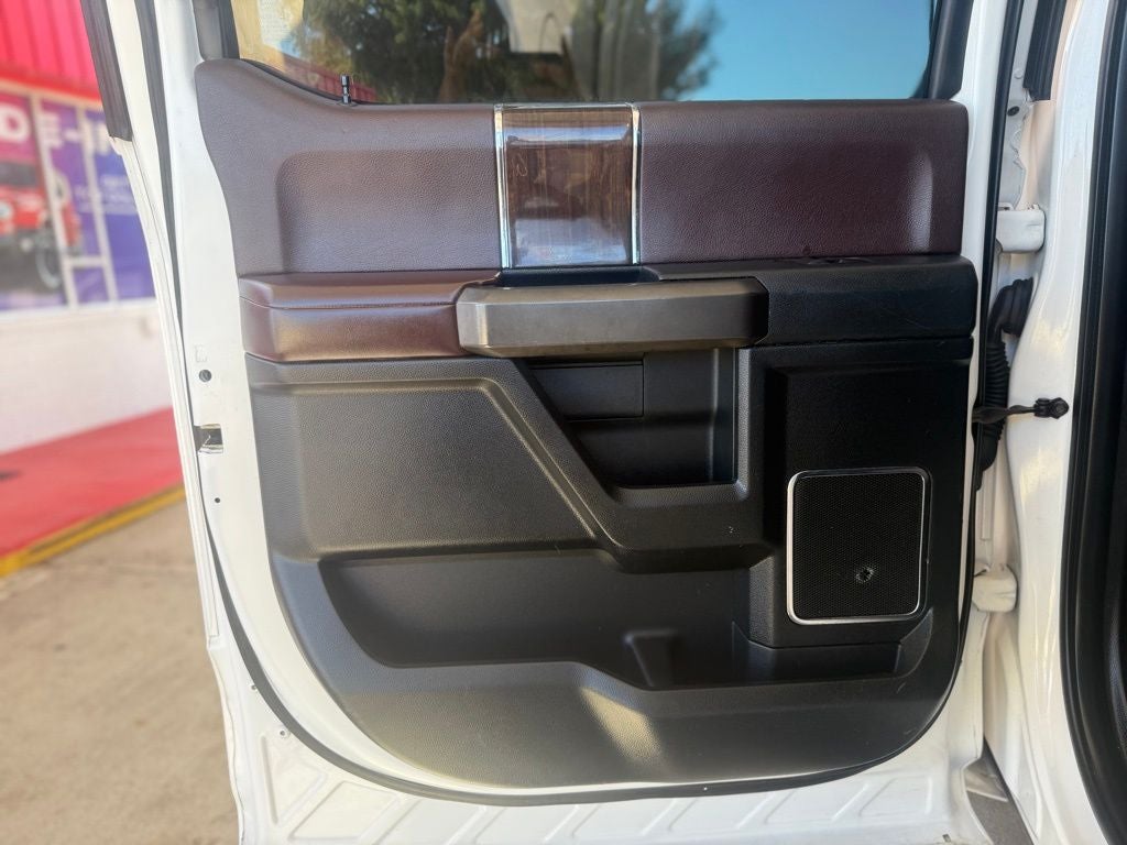 2015 Ford F-150 Platinum