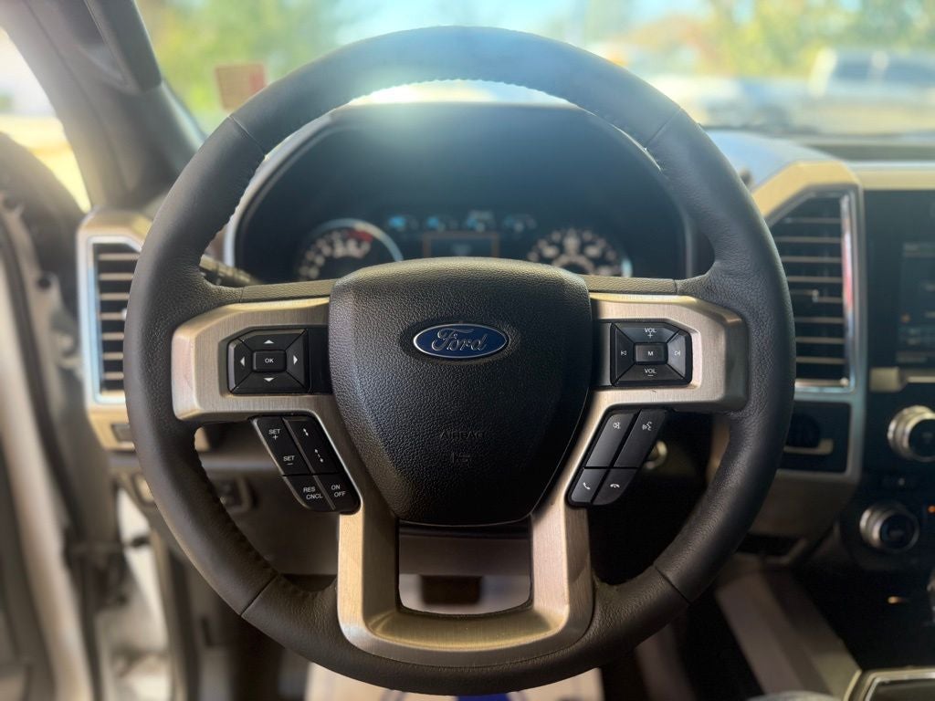 2015 Ford F-150 Platinum