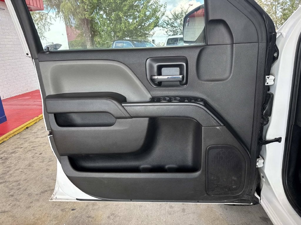 2018 Chevrolet Silverado 1500 Custom
