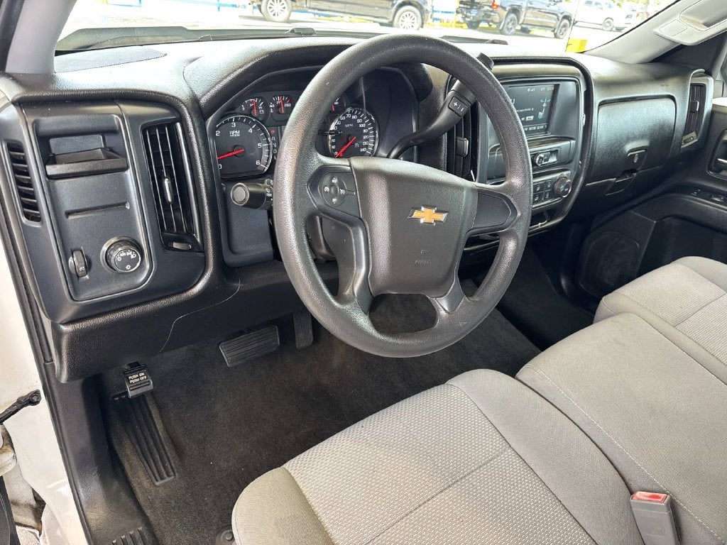 2018 Chevrolet Silverado 1500 Custom