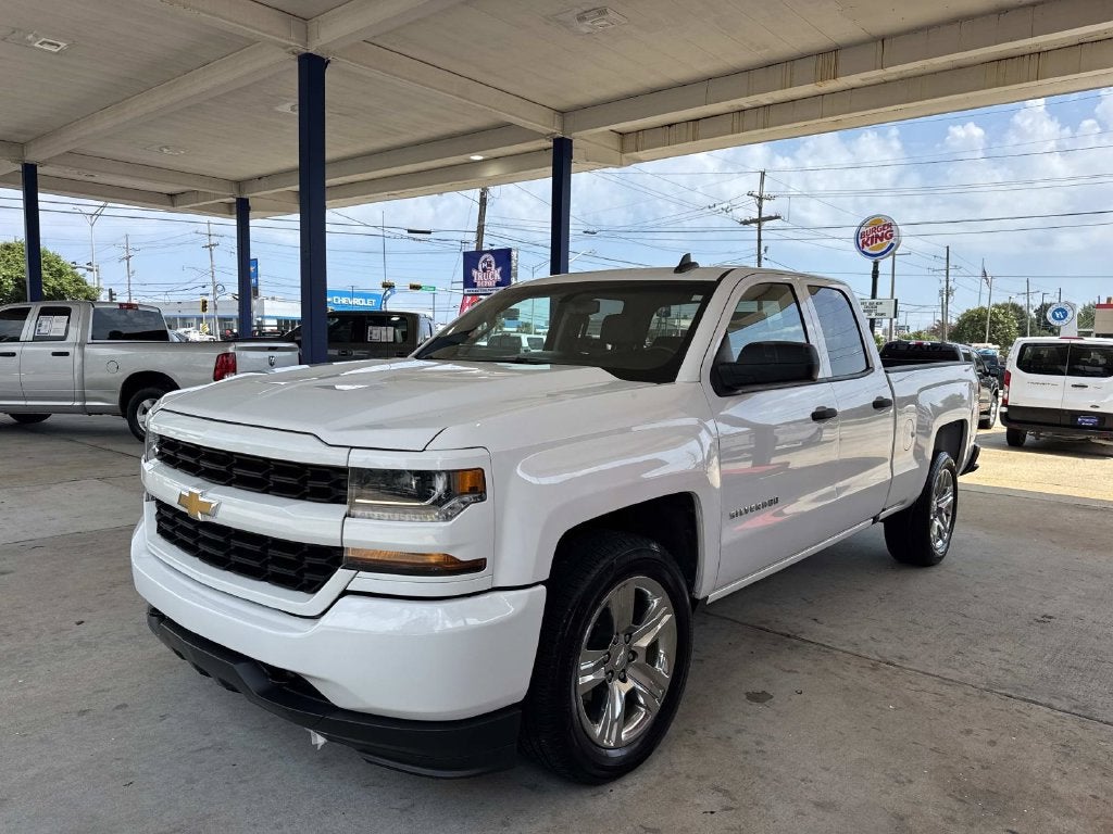 2018 Chevrolet Silverado 1500 Custom