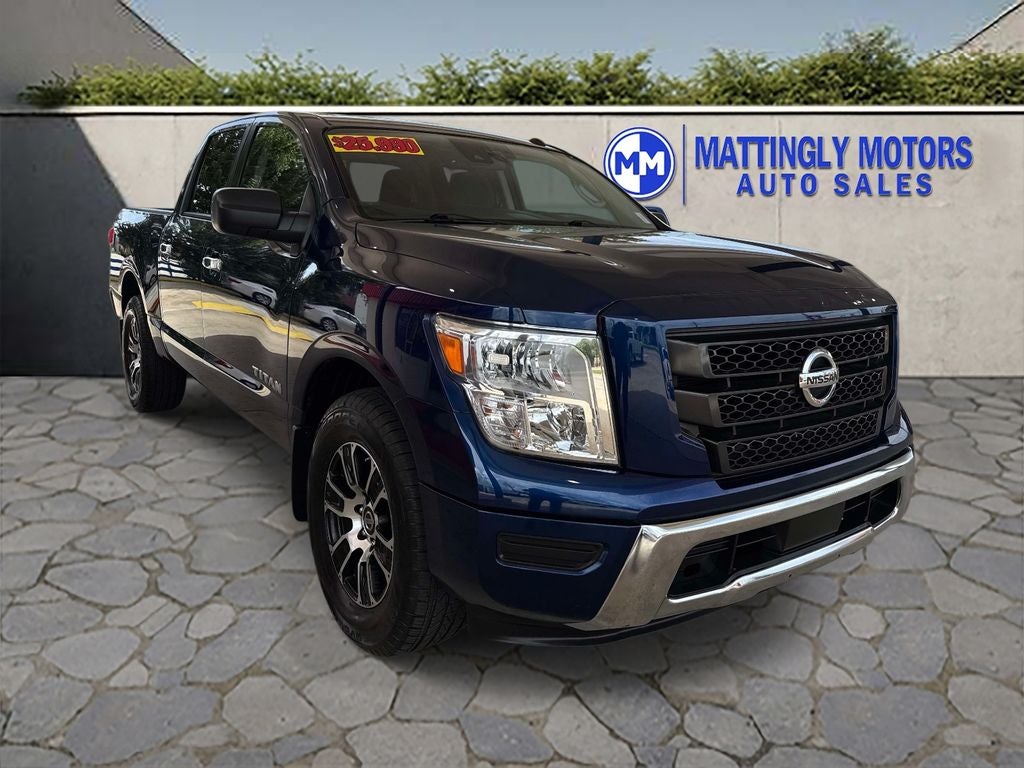2021 Nissan Titan SV