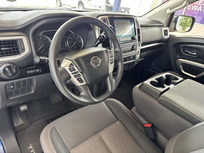2021 Nissan Titan SV